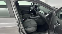 Renault Captur 1.3 TCe 140ch FAP Business - 21 — photo 15