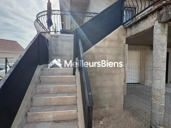 Maison 5 pièces 200 m²