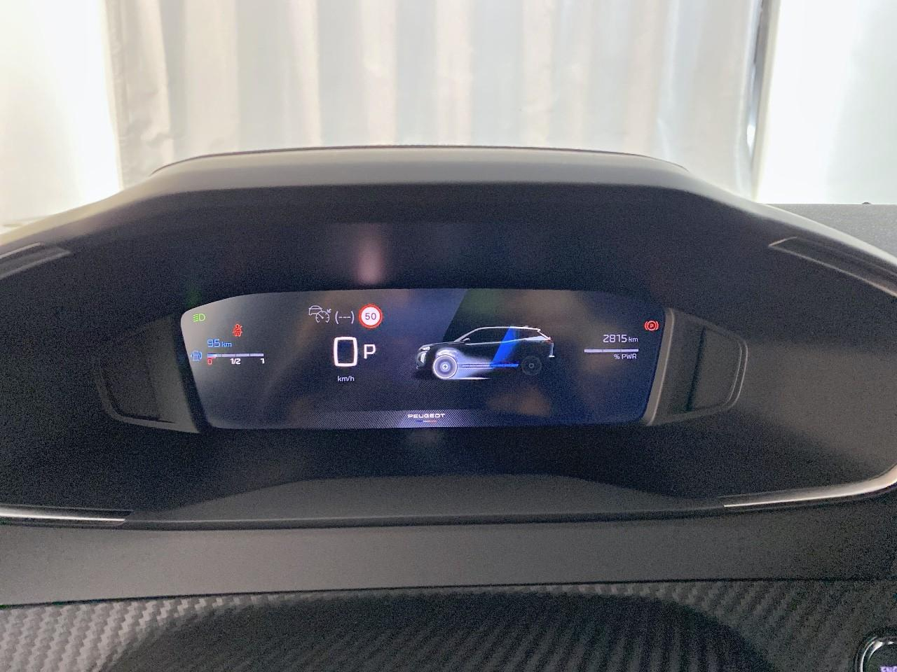 Peugeot 2008 hybrid 145 ch e-dcs6 allure — photo 13