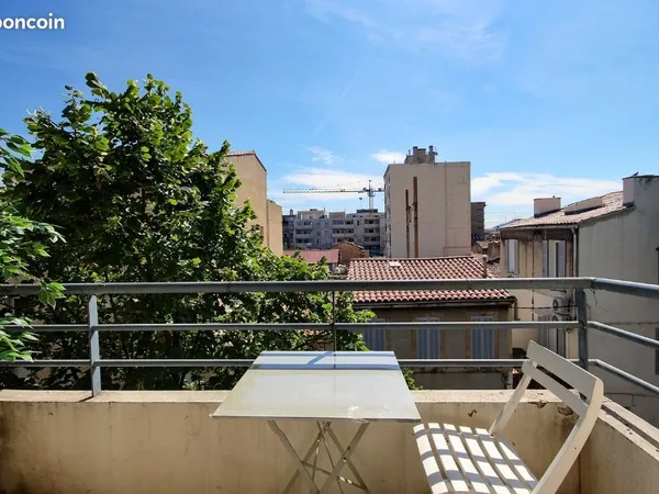 Studio 1 pièce 19 m²