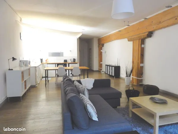Loft meublé T2/T3 - 105 m2 - Quartier Joliette