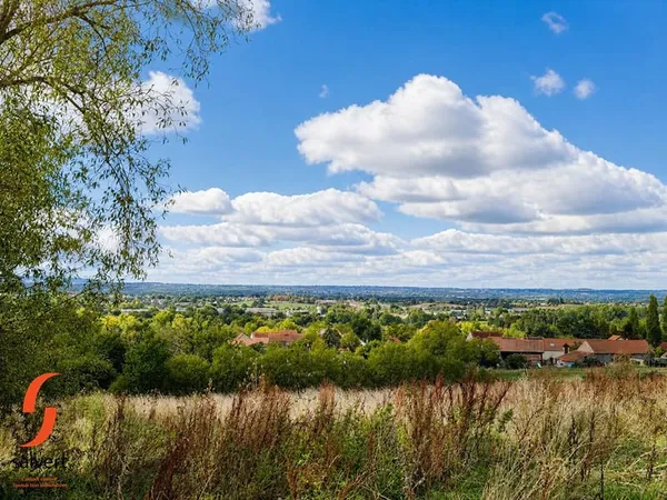A Vendre Propriété à réinventer, grange 300 m² et vue dominante