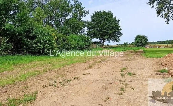Terrain Sainte Genevieve 1066 m2