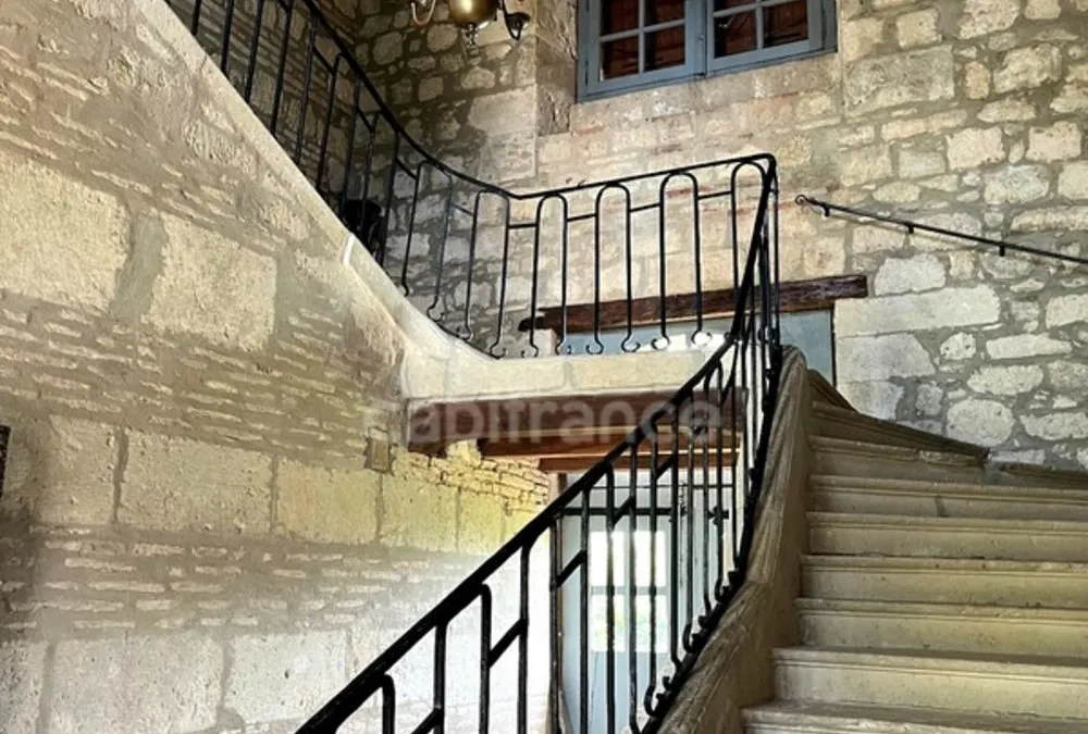 Photo 8