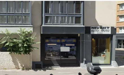 Local commercial 44 m²