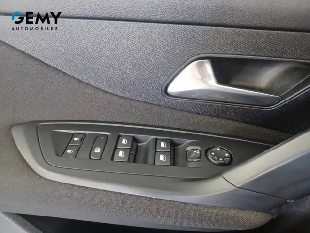 Peugeot 308 puretech 110ch s&amp;s bvm6 — photo 16