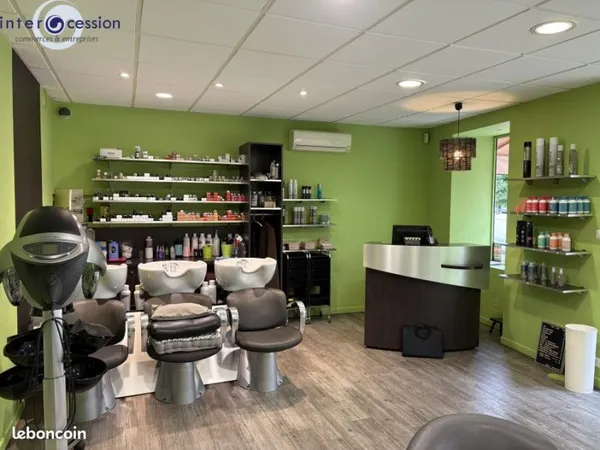 Salon de coiffure 1 m² CUISERY