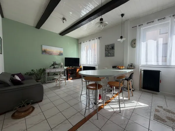 Maison lumineuse et spacieuse 4 pièces - Châtel-Guyon (63140)