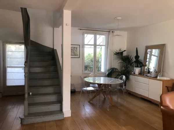 Maison tours