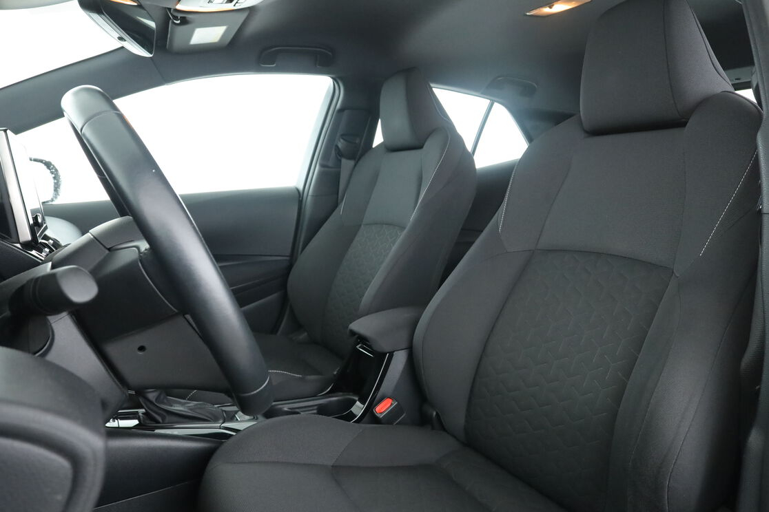 Toyota Corolla 1.8 Hybride Dynamic Business — photo 9