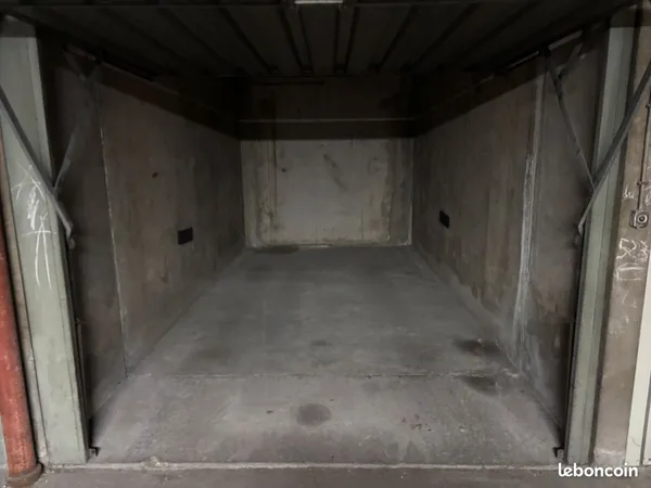 Location Garage Sécurisé proche Part Dieu