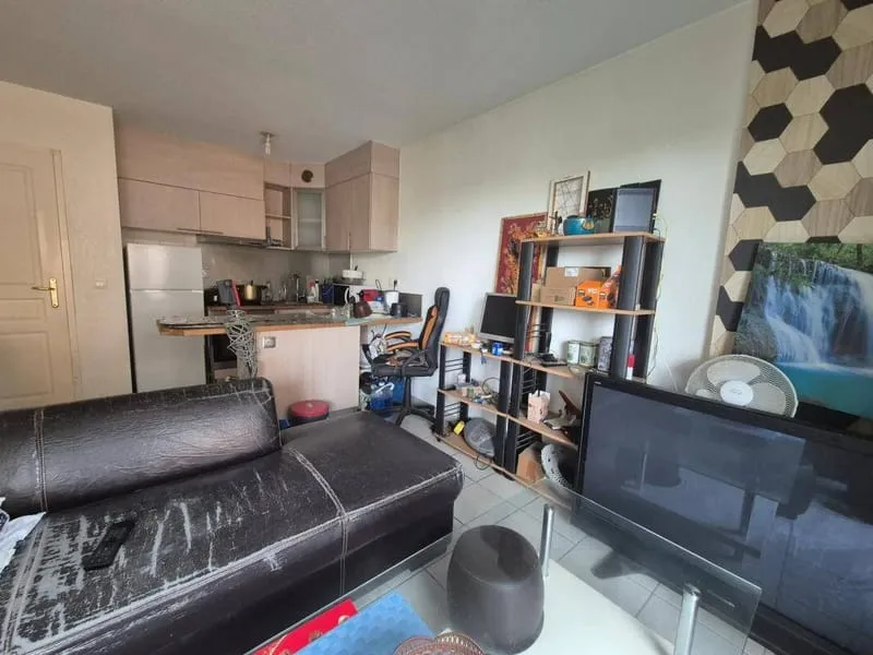 Photo 1