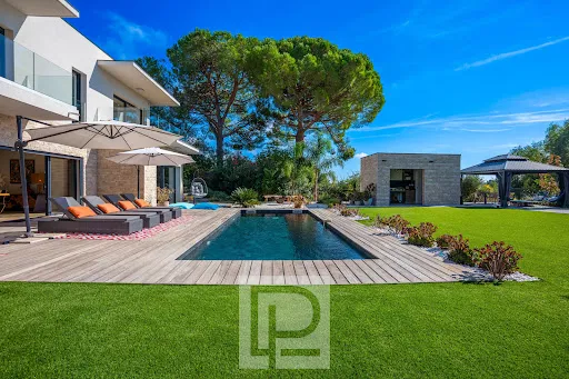 Villa 6 pièces 224 m²