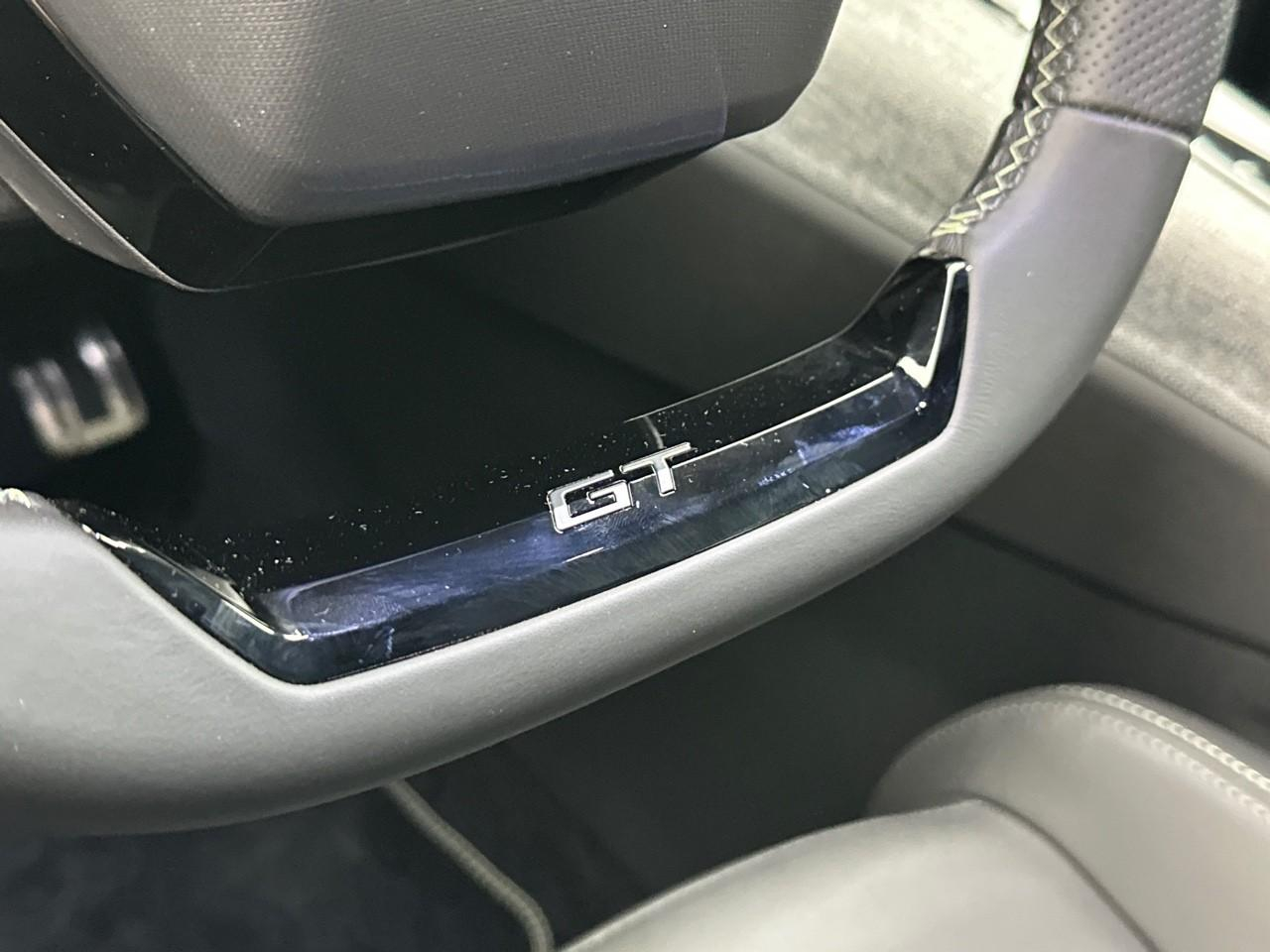 Peugeot 3008 hybrid 145 e-dcs6 gt — photo 34
