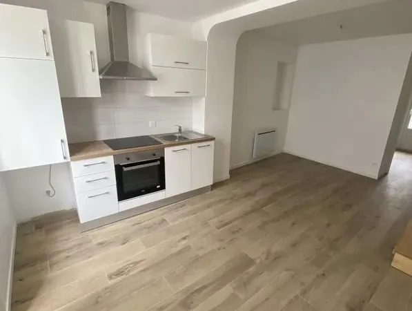 TOURNAN EN BRIE - DUPLEX 3 pièces, Secteur de la poste