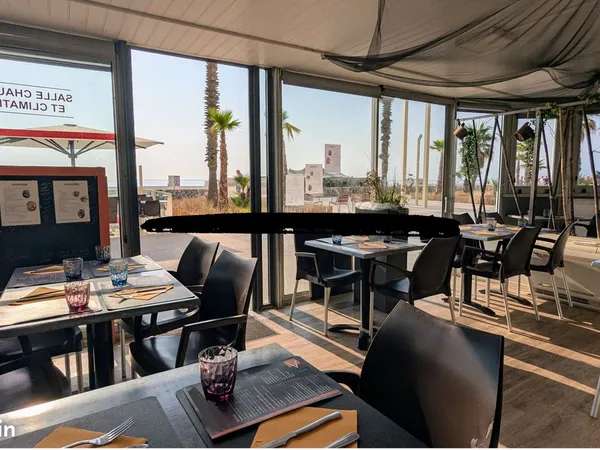 Restaurant front de mer 70 couverts