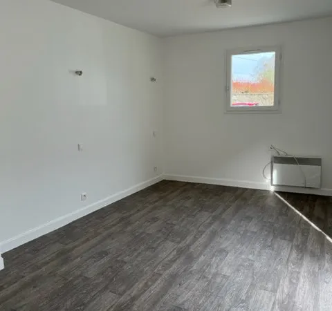 Studio 1 pièce 25 m²