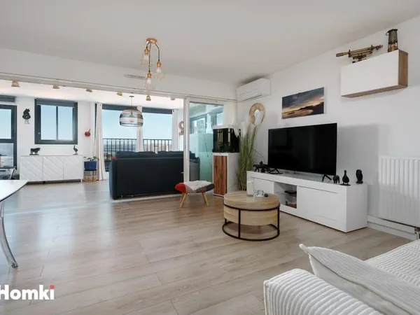 Appartement T4 de 93m² à Sète 34200, route des Quatre Chansons