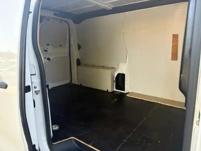 Opel Vivaro fg l2 standard 2.0 d 120ch pack clim bva8 — photo 18