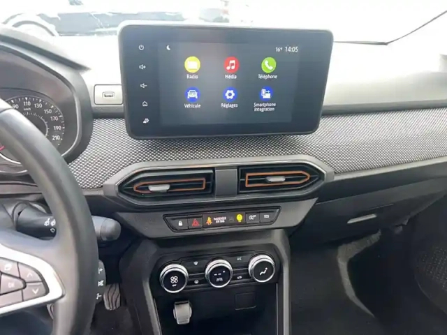 Dacia Sandero tce 90 - 22 — photo 8