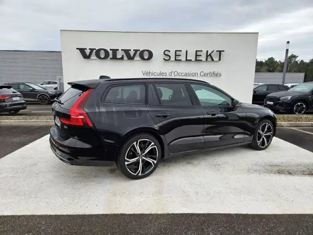 Volvo V60 b4 197 ch dct7 — photo 34