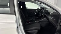 Peugeot 208 1.2 PureTech 100ch S&S Active — photo 15