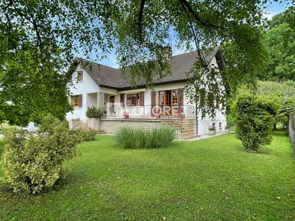 Maison 5 pièces 130 m²