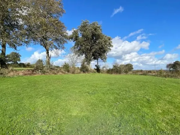Terrain à bâtir 1274 m²