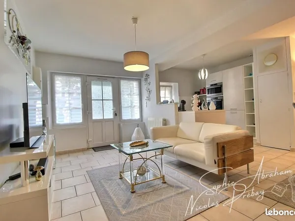 Bureau 2 pièces 45 m²