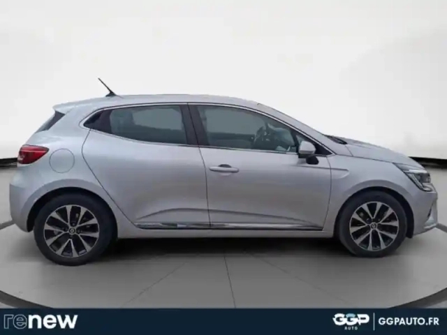 Renault Clio 1.3 tce 140ch intens -21n — photo 6