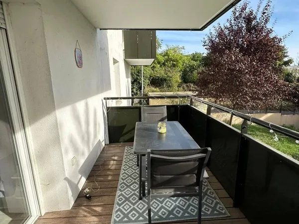 Studio 1 pièce 33 m²