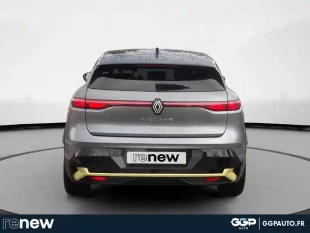 Renault Megane e-tech electric ev60 220ch iconic super charge -b — photo 4