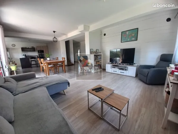 Maison 6 pièces 190 m²