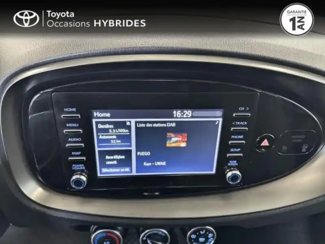 Toyota Aygo x 1.0 vvt-i 72ch dynamic — photo 15