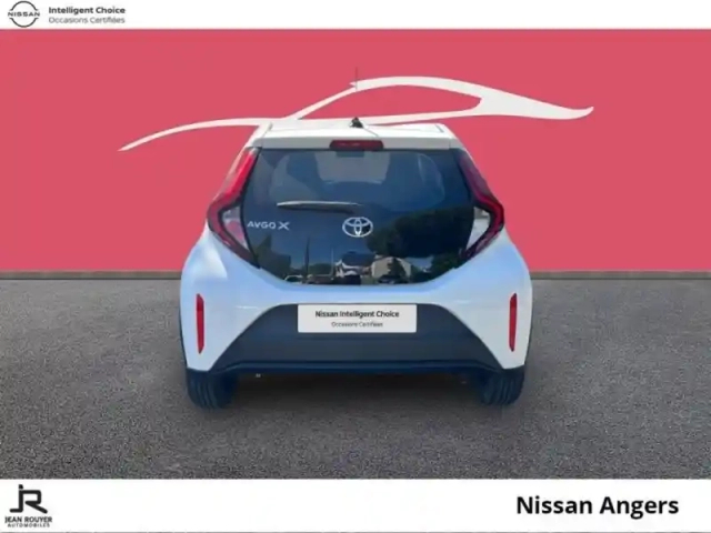 Toyota Aygo X 1.0 vvt-i 72ch dynamic — photo 11