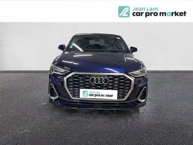 Audi Q3 sportback 35 tfsi 150 ch s tronic 7 — photo 29