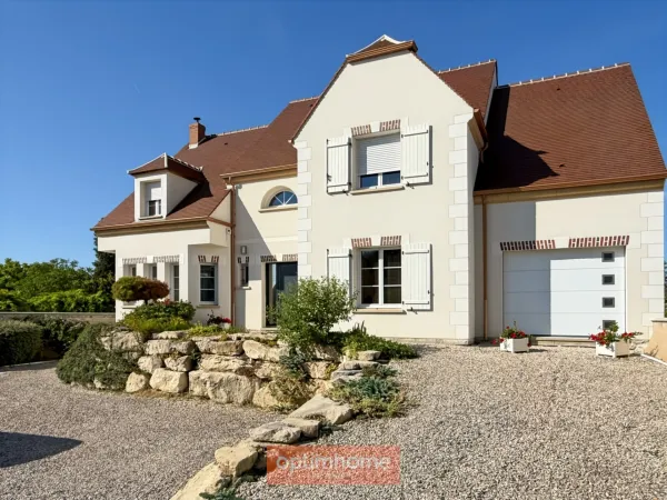 Maison 8 pièces 217 m²