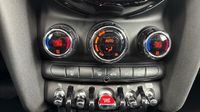Mini Mini Cooper 136ch Edition Camden BVA7 — photo 19