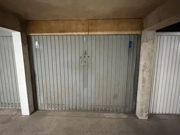 Garage box