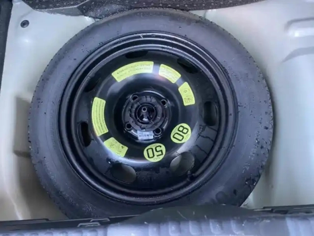 Citroën C3 ii bluehdi 75 bvm feel edition — photo 18