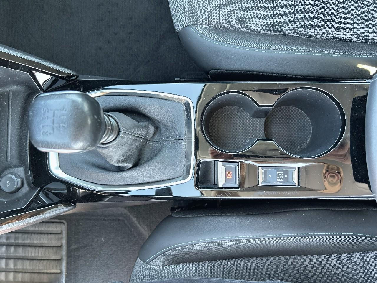 Peugeot 208 1.5 bluehdi 100ch s&s allure pack — photo 14