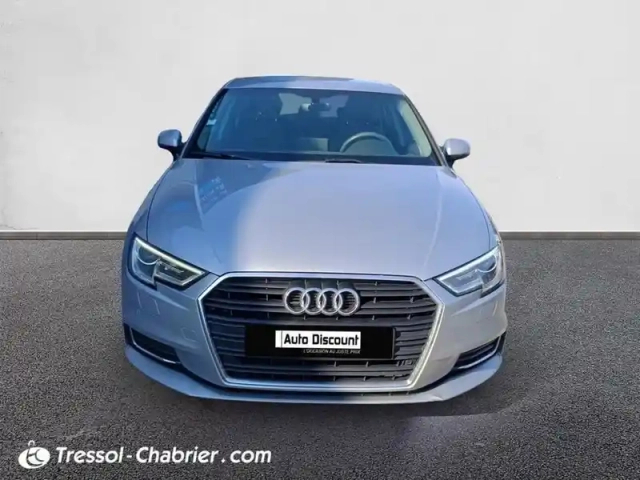 Audi A3 sportback 1.4 tfsi cod 150 s tronic 7 design — photo 3
