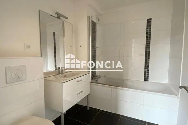Appartement 3 pièces 79 m²