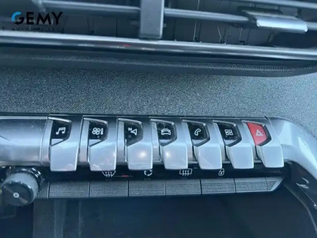 Peugeot 3008 puretech 130ch s&amp;s bvm6 — photo 39