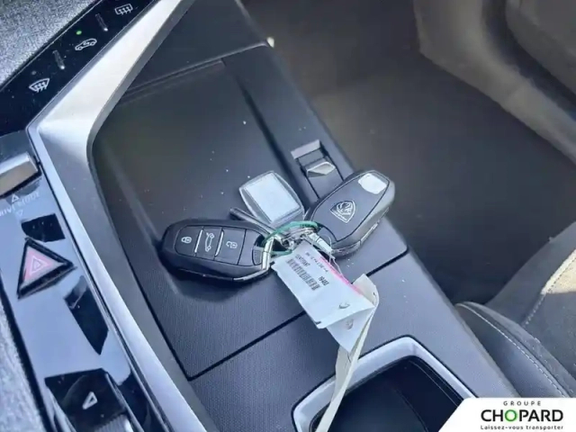 Peugeot 3008 hybrid 136 e-dcs6 — photo 14