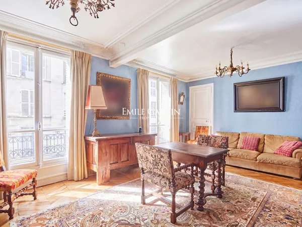 A vendre - Appartement - Paris - 75004 - Proche Place des Vosges