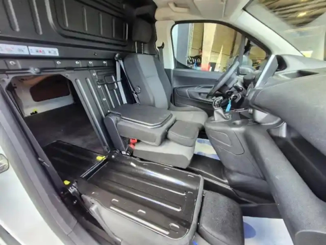 Peugeot Partner iii bhdi 100 s&amp;s standard 650kg premium — photo 22