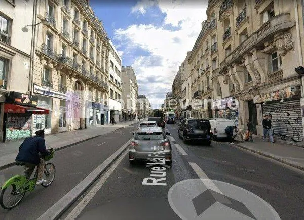 Local commercial 80 m²