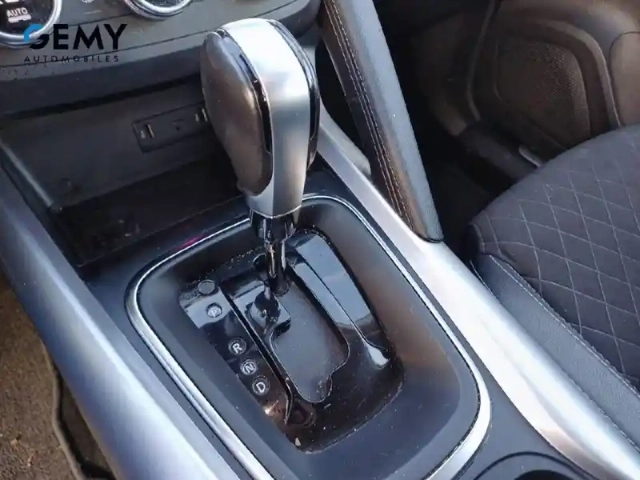 Renault Kadjar blue dci 115 edc — photo 12