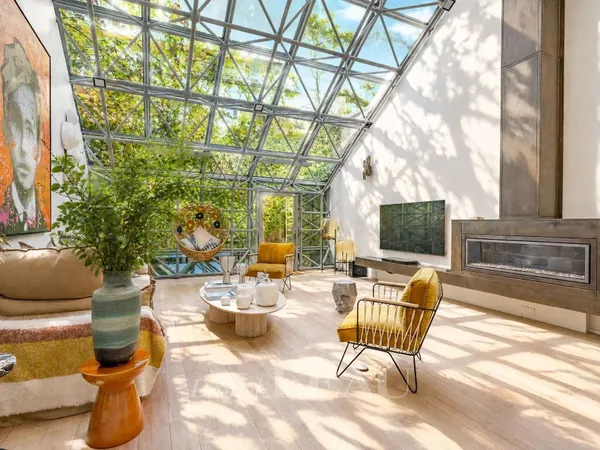 Maison 7 pièces 400 m²